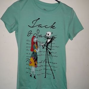 Womens small Nightmare before christmas t shirt